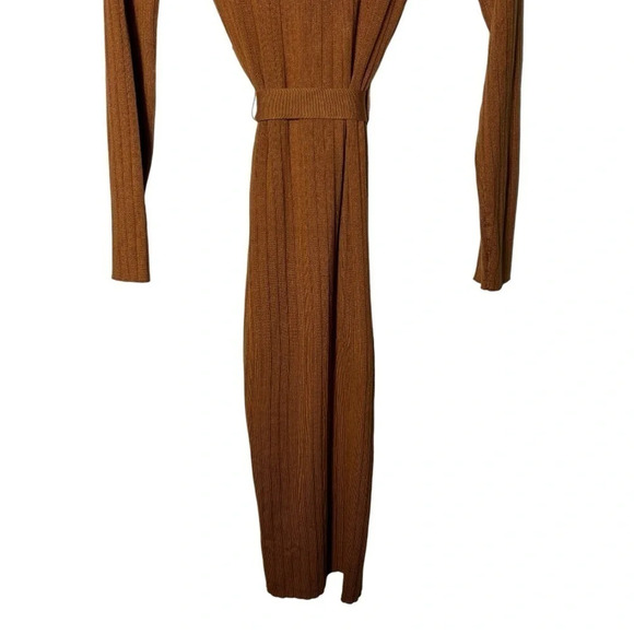 1780. PINK ROSE LONG SLEEVE BODYCON WITH BELT MIDI LENGTH DRESS SIZE MEDIUMโ - Picture 9 of 9